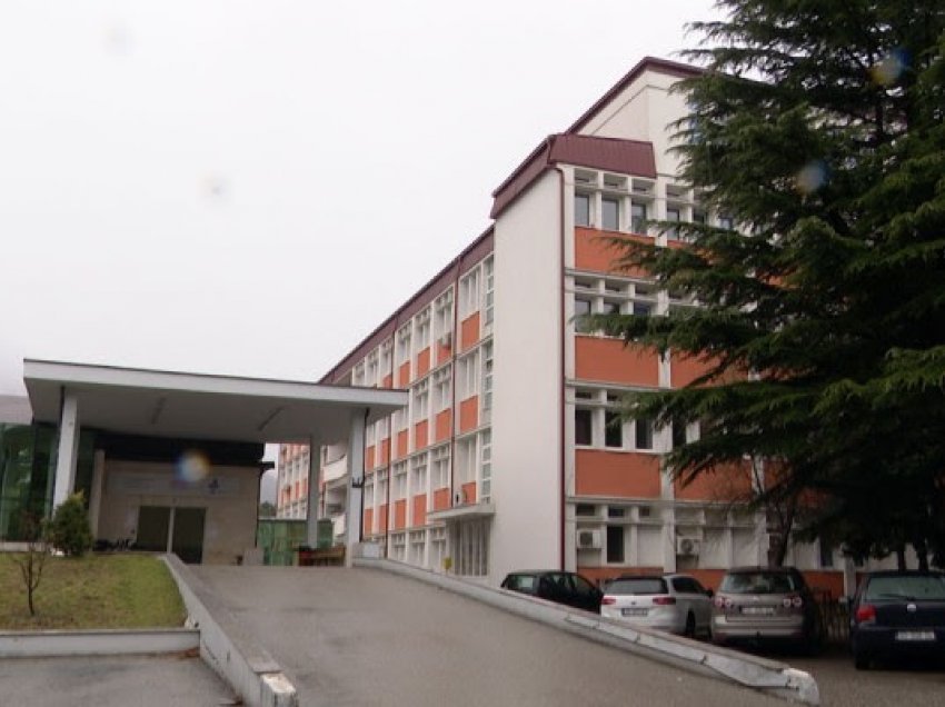 Ky është i burgosuri që vdiq mbrëmë në Spitalin e Pejës