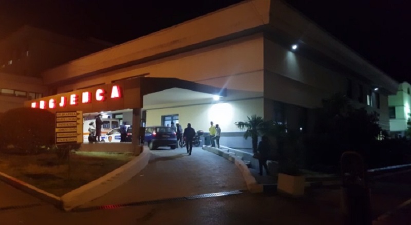 E rëndë në Durrës: Një grua kineze gjendet e pajetë brenda një taksie të braktisur