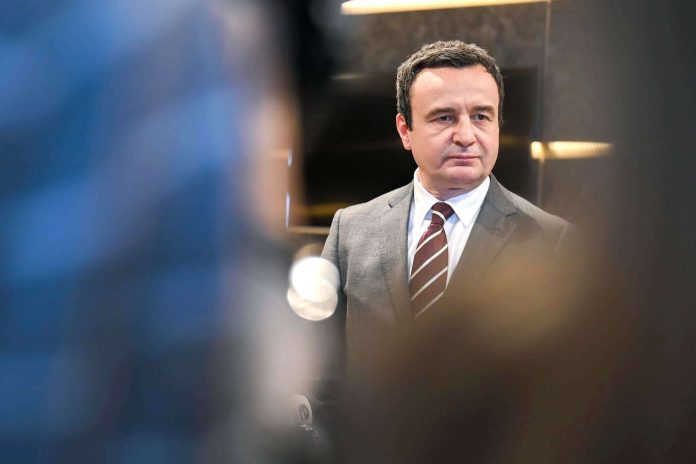 Kurti nga Londra: Ose qeveria bëhet deri të dielën, ose zgjedhje të reja