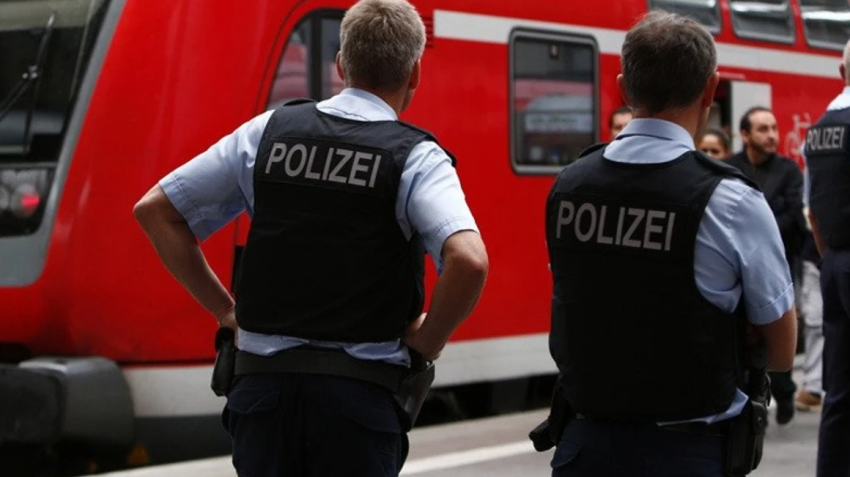 Adoleshenti i dënuar nga Maqedonia përsëri dyshohet për terrorizëm në Austri