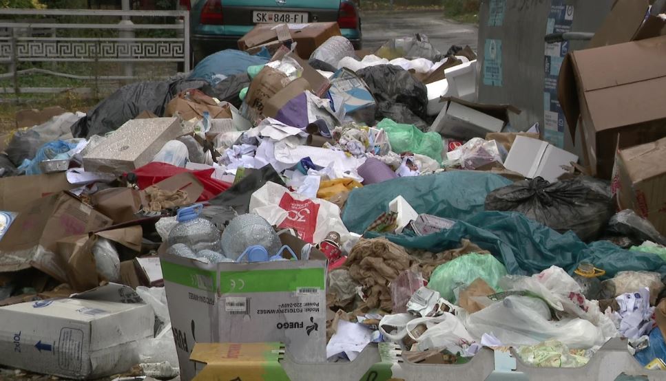 Mbeturinat në Shkup rrezikojnë përhapjen e ndonjë epidemie