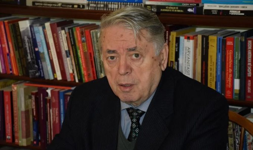 “Komunist në frymë, i padrejtë në zbatim”/ Paralajmërimi profetik i Abdi Baletës: Ligji 7501 do t’i lërë shqiptarët në sherr për shumë kohë!