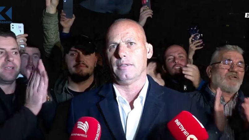 Lladrovci shpall fitoren: Ua dedikoj Thaçit, Veselit, Krasniqit e Selimit