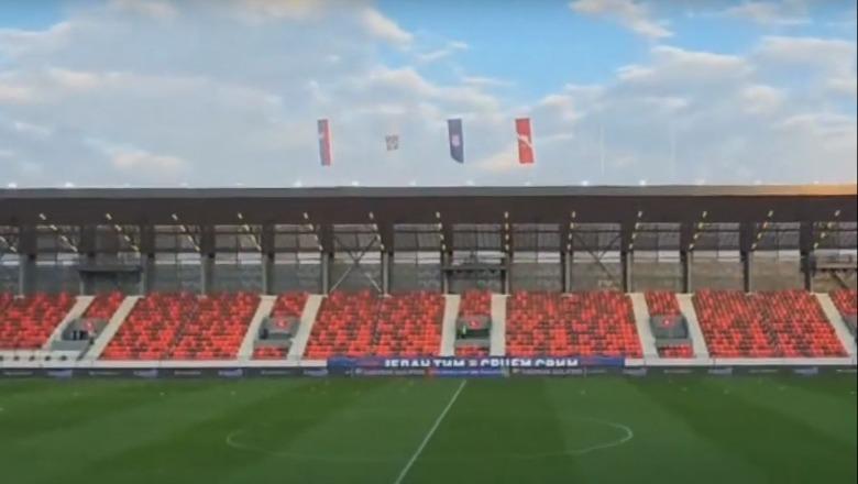 Gjest i shëmtuar nga serbët, flamuri shqiptar nuk vendoset në stadiumin e Leskovacit