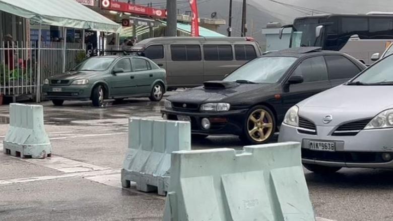 Greva e doganierëve grekë, dhjetëra qytetarë në pritje për kaluar kufirin