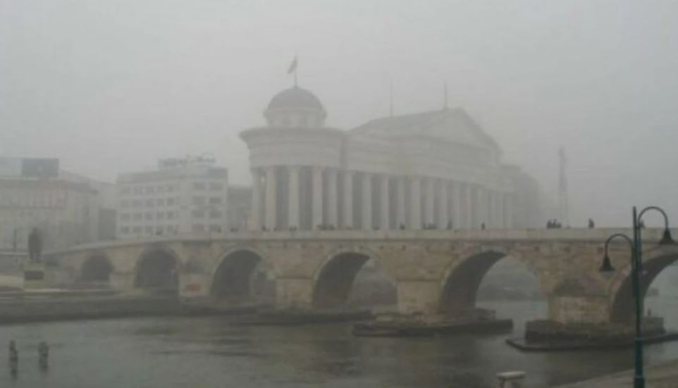 Sezoni i ngrohjes sjell ndotje të madhe të ajrit në Maqedoni