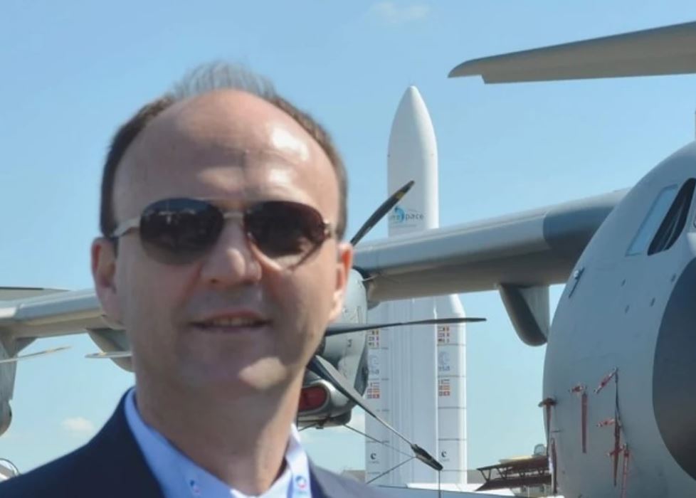 Arianit Islami emërohet ushtrues detyre i drejtorit të Autoritetit të Aviacionit Civil