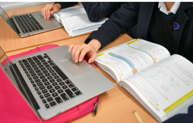 Ministria e Financave tregon se kur do të ekzekutohen 100 euro për studentët