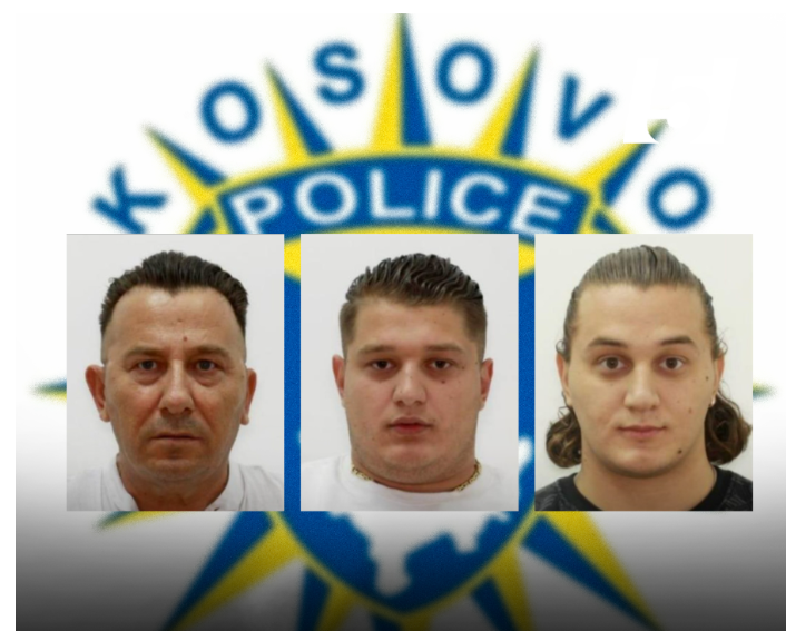 Dy muaj nga vrasja e trefishtë në Gjilan, Mefail Shkodra dhe dy djemtë e tij ende në arrati