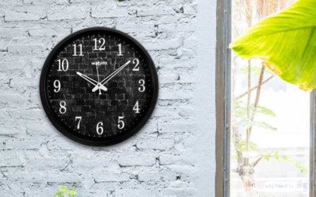 Të dielën ndryshon ora, akrepat kthehen 60 minuta pas