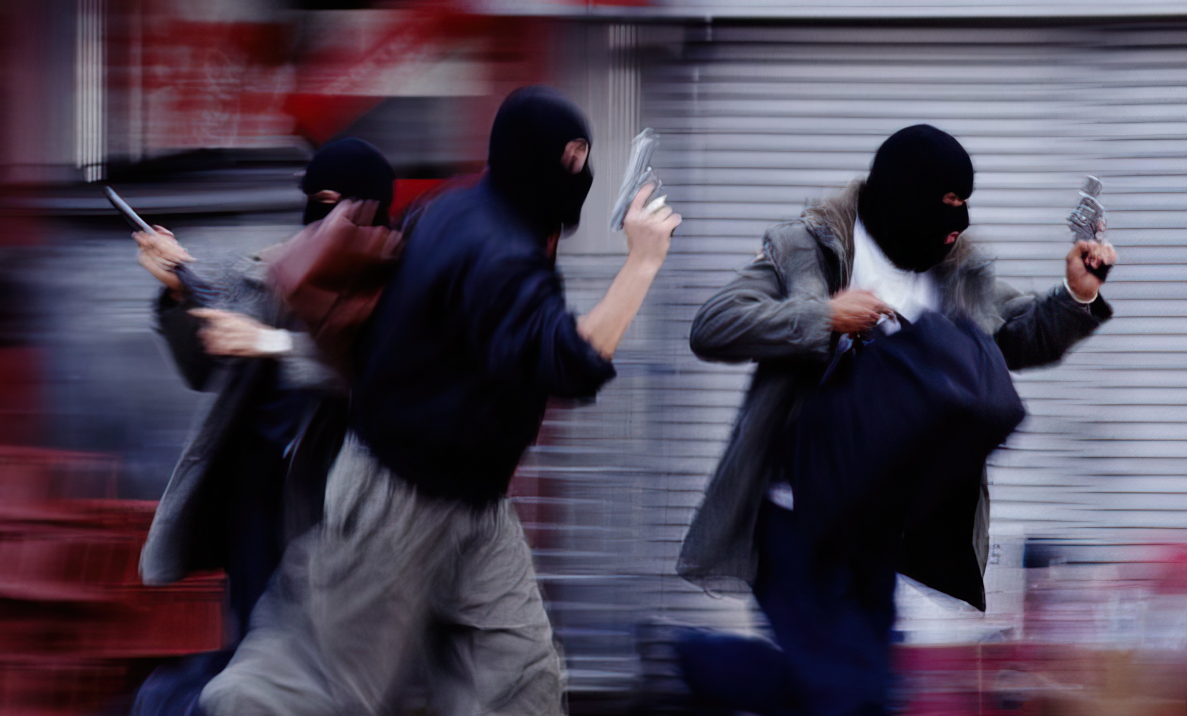 Kapet banda e hajdutëve në Tiranë, mes tyre dhe 22-vjeçarja Qefalia