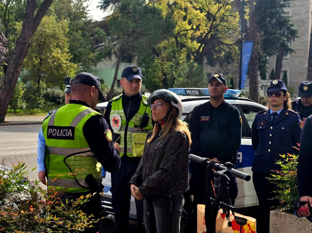 Policia i mori skuterin, mësuesja e revoltuar: Të humbas punën unë tani?