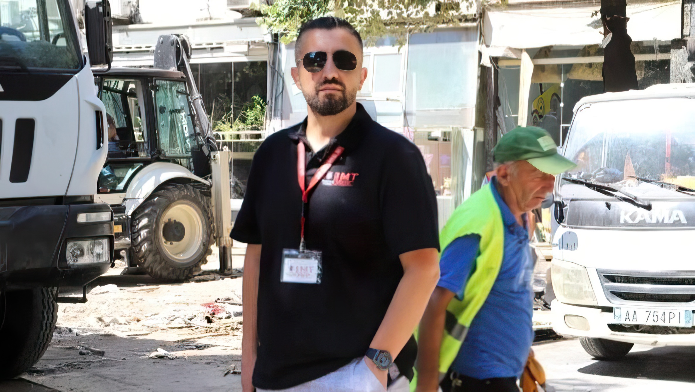 61 vjeçari kërcënon drejtorin e IMT Tiranë  Ku është se do e vras si Kalanë