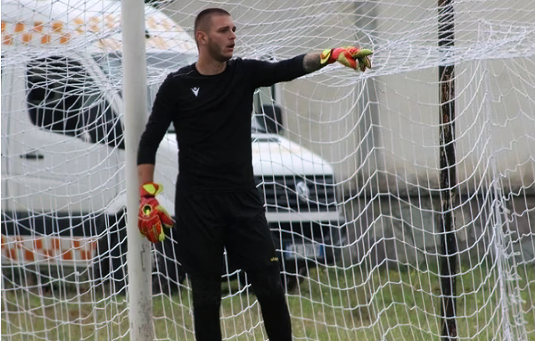 Portieri i Tërbunit dhunon punonjësin e policisë bashkiake