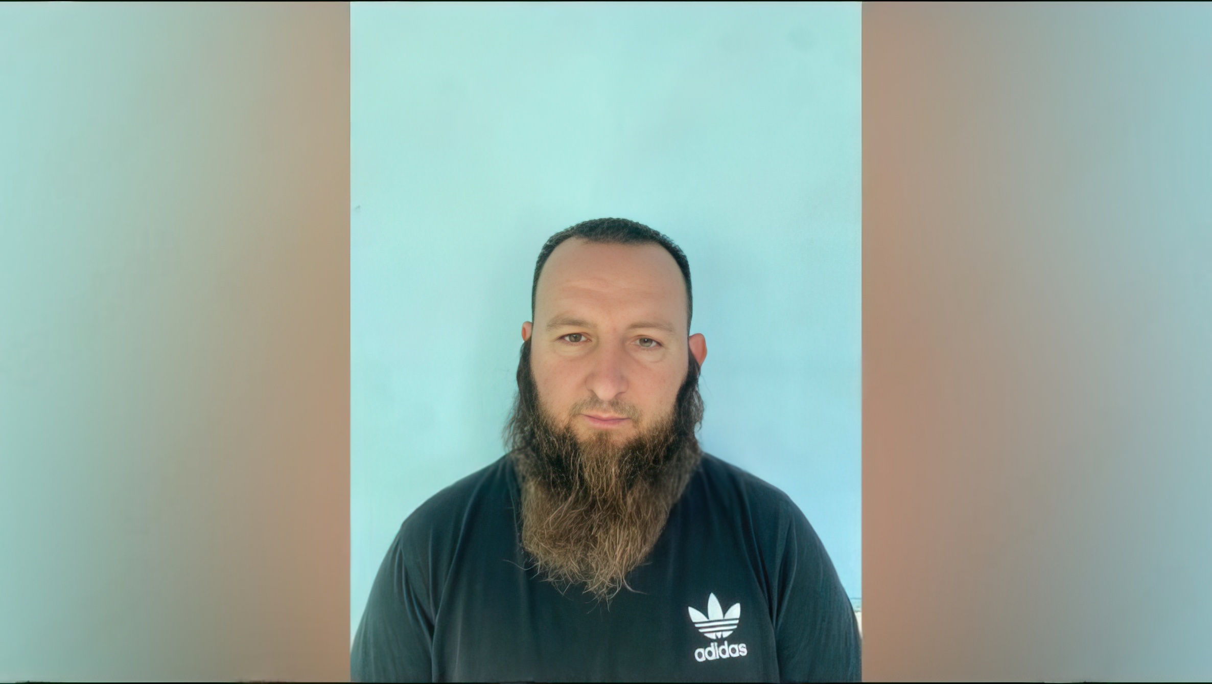 Milasin Ramaj në Fier, kapet me magazinë armësh dhe municion ushtarak!