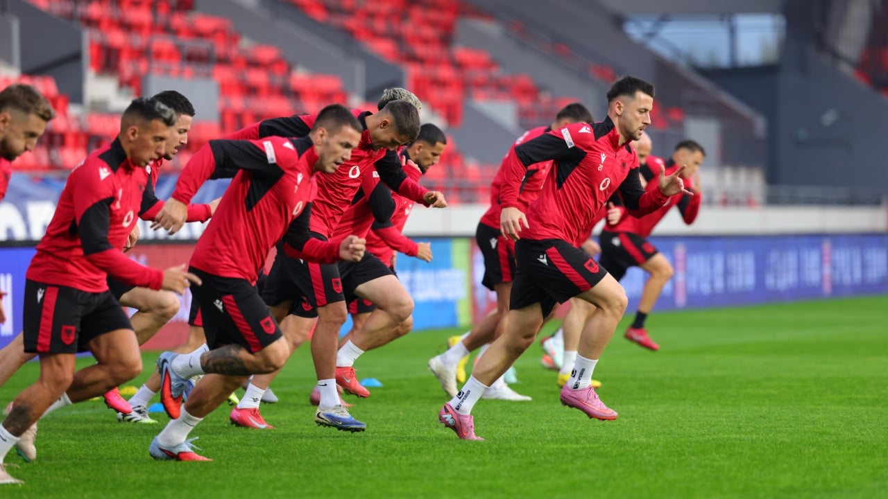 Sot përballja Serbi–Shqipëri, ndeshja që shkruan ‘fatin’ e kuqezinjve