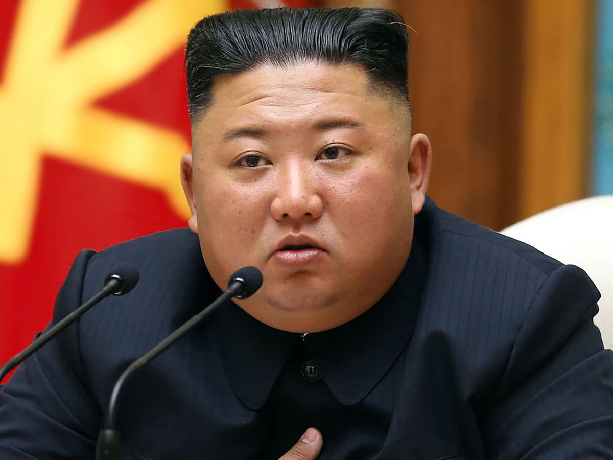 Kim Jong-Un dënon gratë që kanë bërë gjoksin: Është josocialist