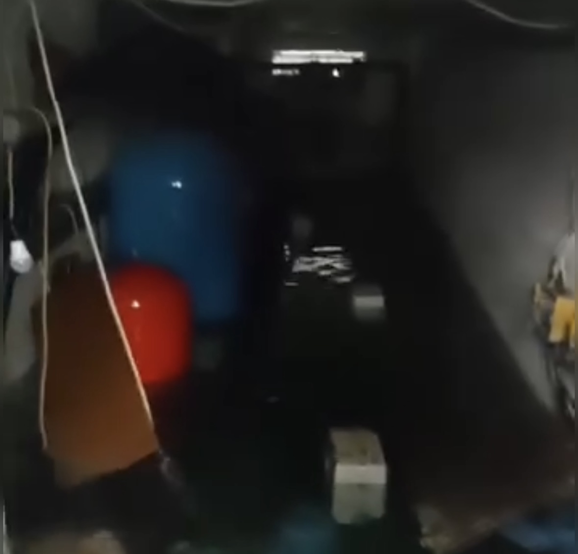 Shpërthen uji te “Pallatet me Shigjeta”, garazhet të përmbytura: UKT pushim