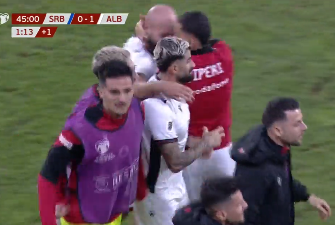 Fantastike! Manaj shlyen gabimin, Shqipëria e mbyll në avantazh pjesën e parë