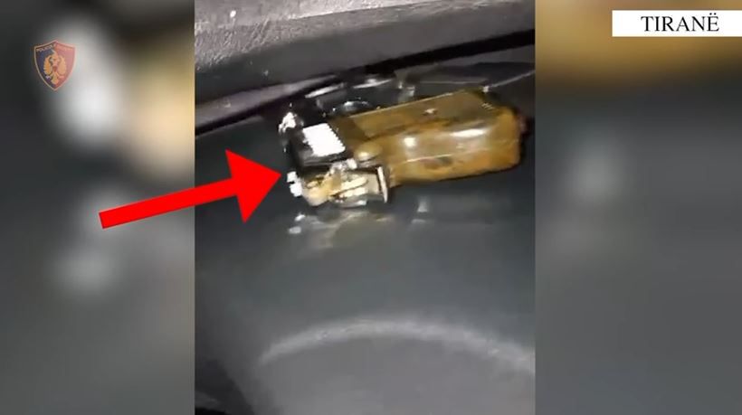 Arrestohet 22-vjeçari në Tiranë, kapet me armë zjarri në makinë