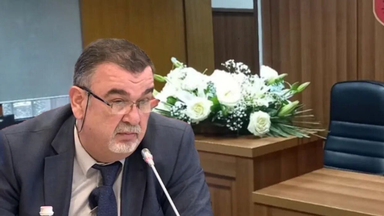 “Më tha s’kam gjë me ty, dhe qëlloi përsëri ndaj tij”, zbardhet dëshmia tronditëse e sekretares së gjyqtarit Astrit Kalaja