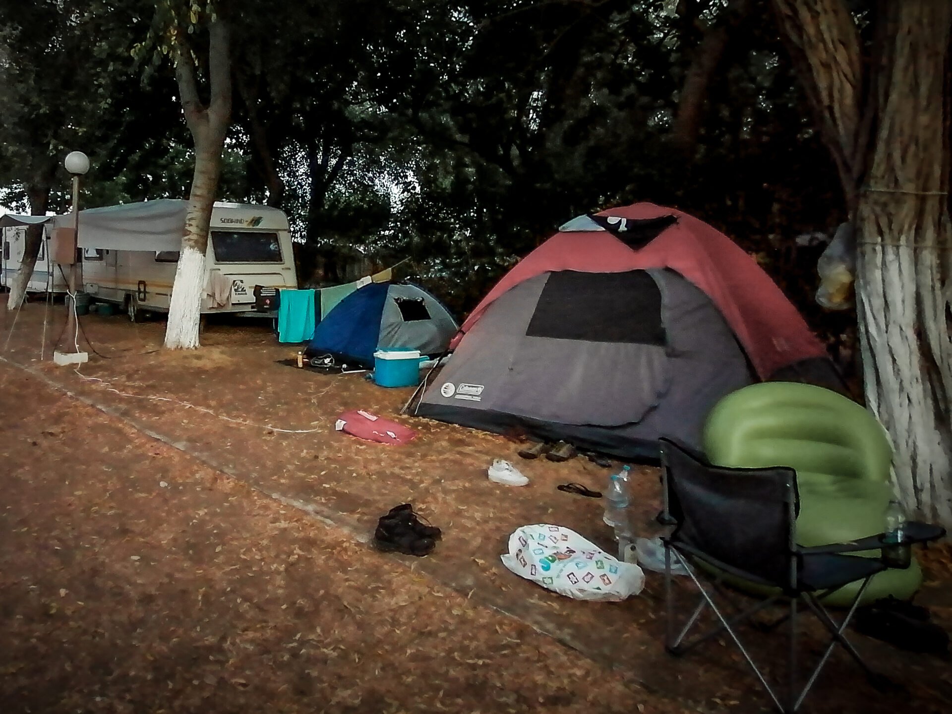 Vrasja e shqiptarit dhe pronarit grek: Autori dyshohet të jetë i mitur, viktimat njiheshin me të