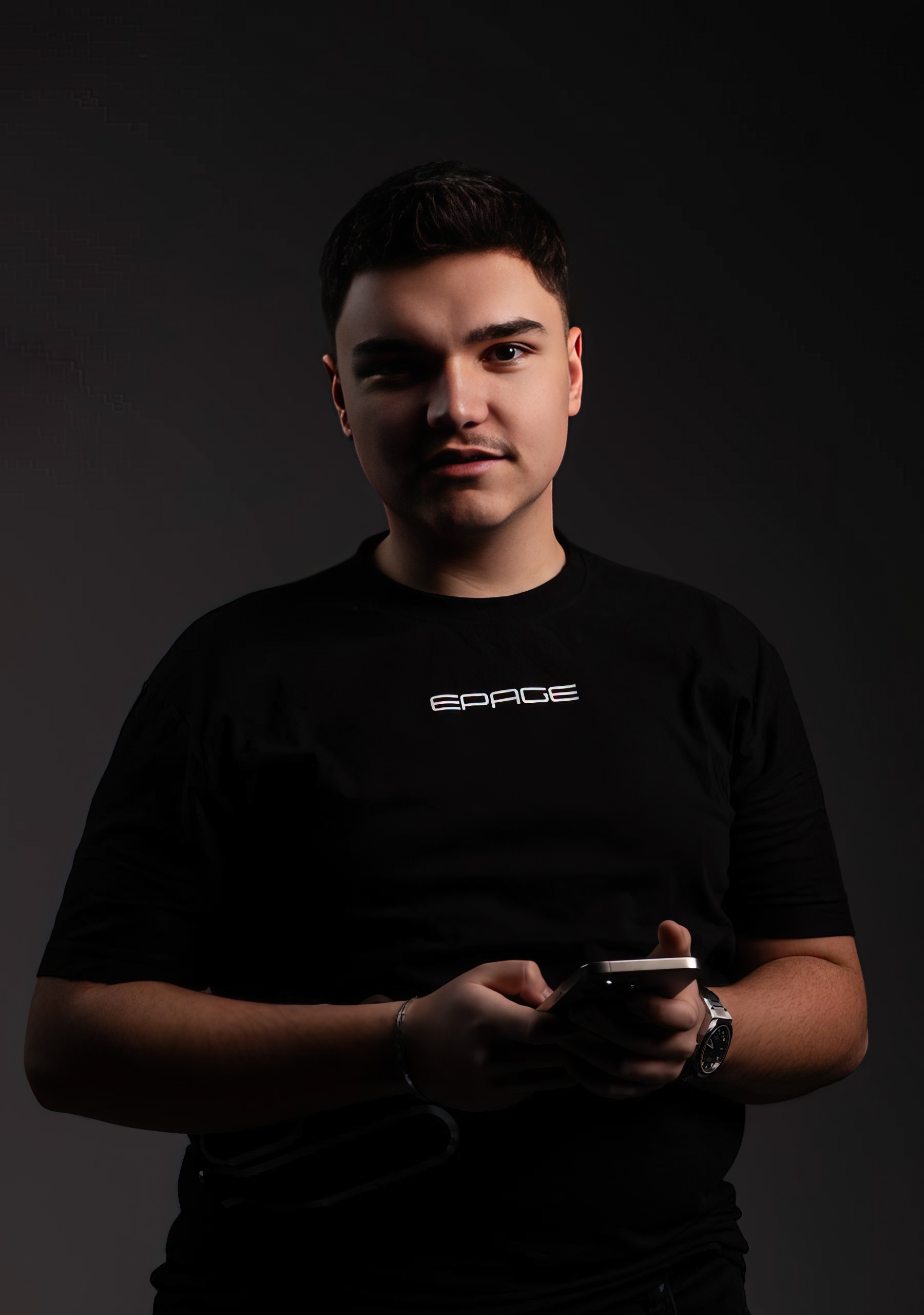 Vizioniari shqiptar 22 vjeçar  Jahja Nur Zulbeari  që po mahnit botën e teknologjisë me bashkëpunime miliardë dollarëshe