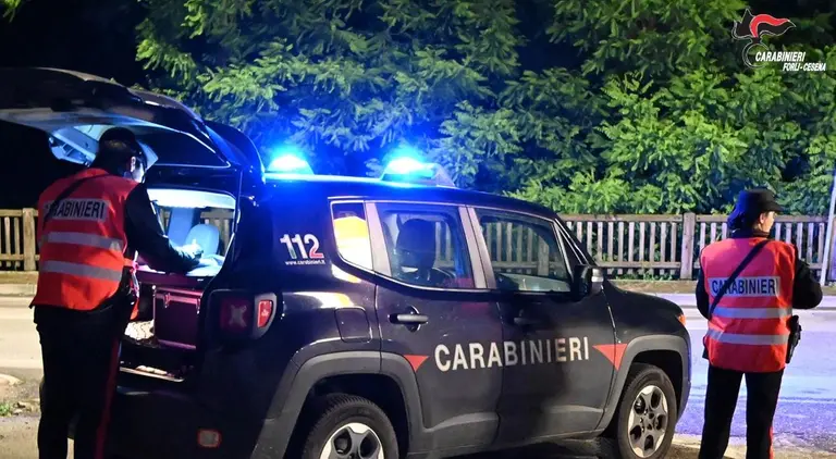 Shqiptarët dhunojnë brutalisht italianin dhe i grabisin “Rolexin”, përfundojnë në pranga