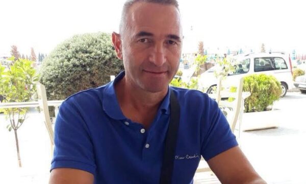 Punëtori që vdiq dje pasi e zuri betoni raportohet se është veteran i UÇK-së