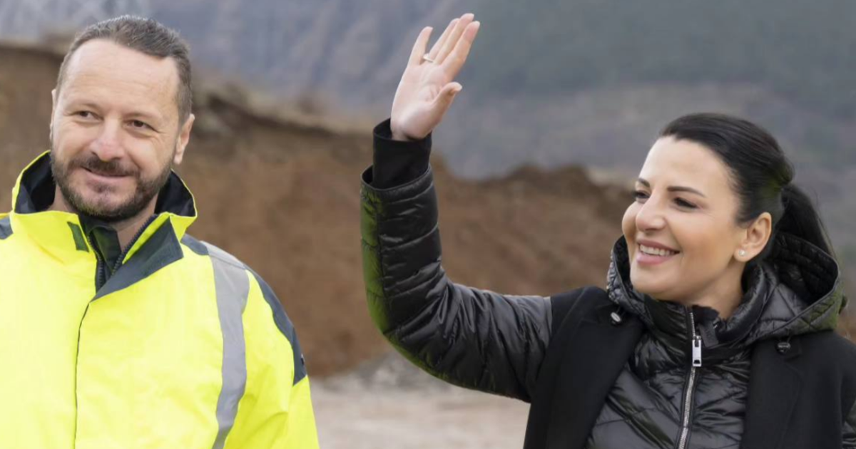 “I dashur Visi, mos më zhgënje”, Balluku emëroi Berberin drejtor duke i besuar të ardhmen