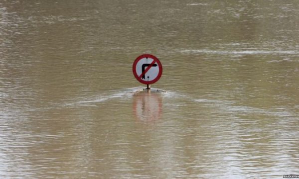 KRU “Prishtina”: Shmangni lëvizjet pranë lumenjve dhe kanaleve të ujërave