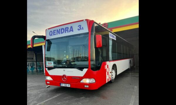 “Jemi në prag të kolapsit financiar”, Linja 3A pezullon qarkullimin