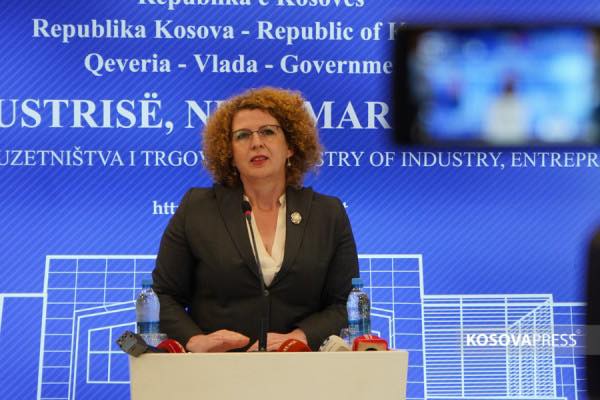 Aktakuza për rezervat shtetërore ndaj Rozeta Hajdarit – reagimet e PDK-së e LDK-së: Asgjë s’u bë pa aprovimin e Kurtit