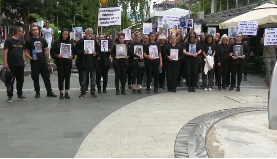 Më 19 nëntor fillon gjyqi për tragjedinë në Koçan, familjarët e viktimave do të marshojnë edhe sot rrugëve të qytetit