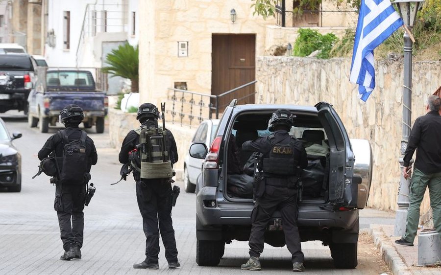 Përgjaket Kreta, tre të vdekur dhe 12 të plagosur pas përleshjes mes dy familjeve, sulmohen dhe forcat policore