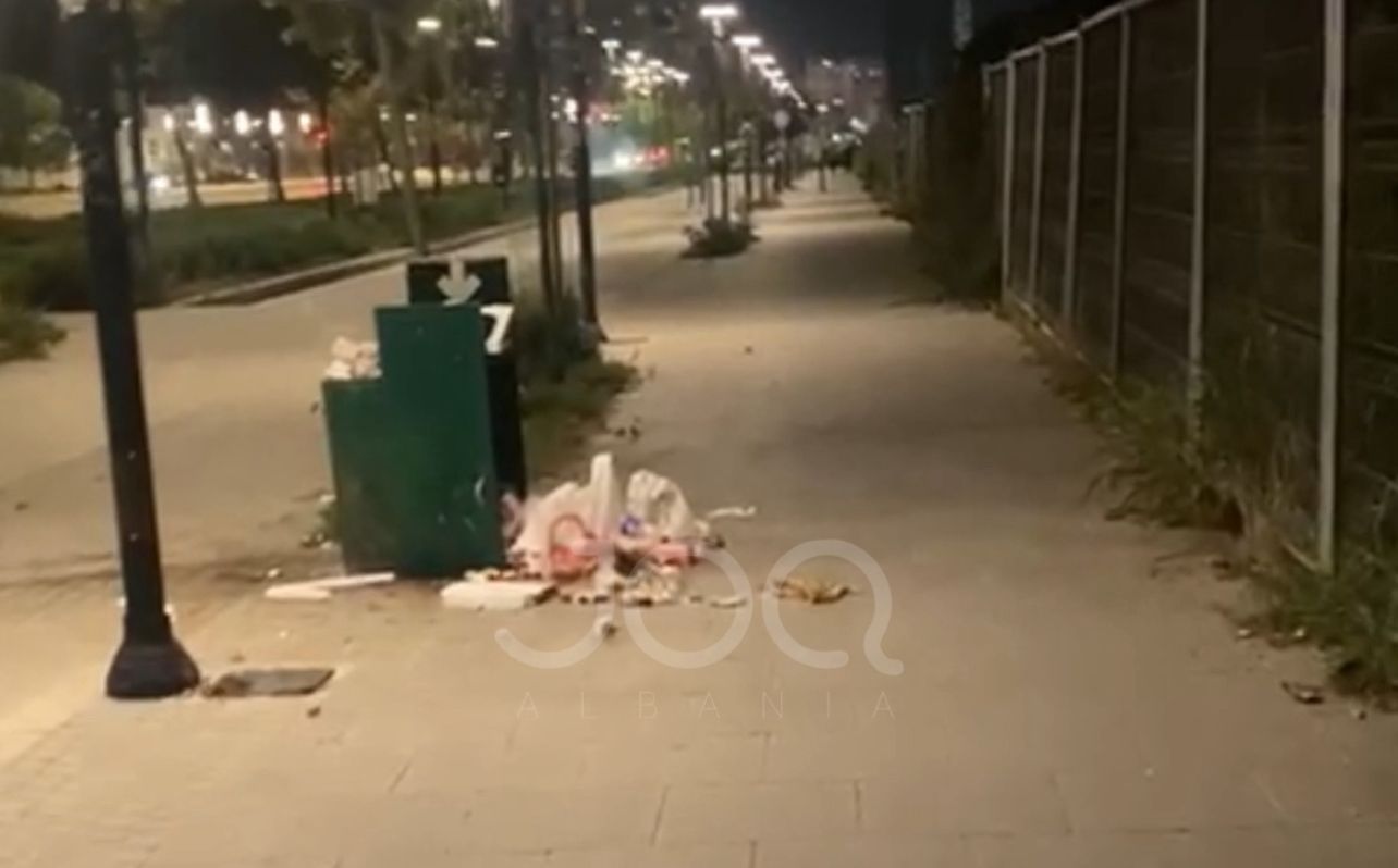 Bulevardi i ri i Tiranës pushtohet nga mbeturinat , asnjë pastrues në horizont