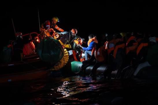 Tragjedi në Greqi, përmbyset varka me emigrantë