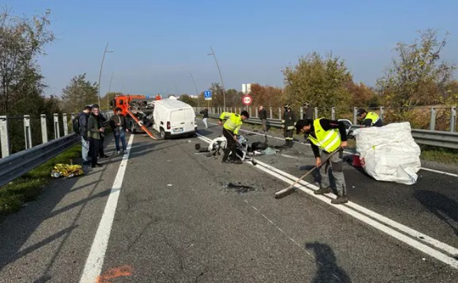 Aksident tragjik në unazën jugore të Bergamos, humbin jetën dy të rinj shqiptarë
