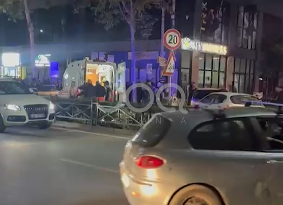 “Makina me shpejtësi të lartë përplasi vajzën që po kalonte te vijat e bardha”