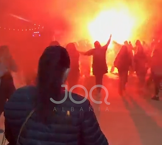 Atmosferë e zjarrtë në Australi! Shqiptarët festojnë kuqezi në turneun tradicional “Kupa e Shqipërisë”