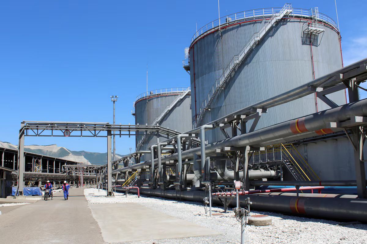 Kazakistani thirrje Ukrainës: Ndalni sulmet në rafineritë tona të naftës!