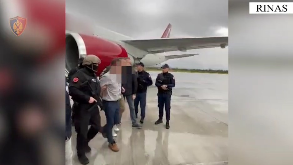 Kamber Duhanxhiu, i dënuar me 30 vite burg në Itali për vrasje, deportohet nga SHBA