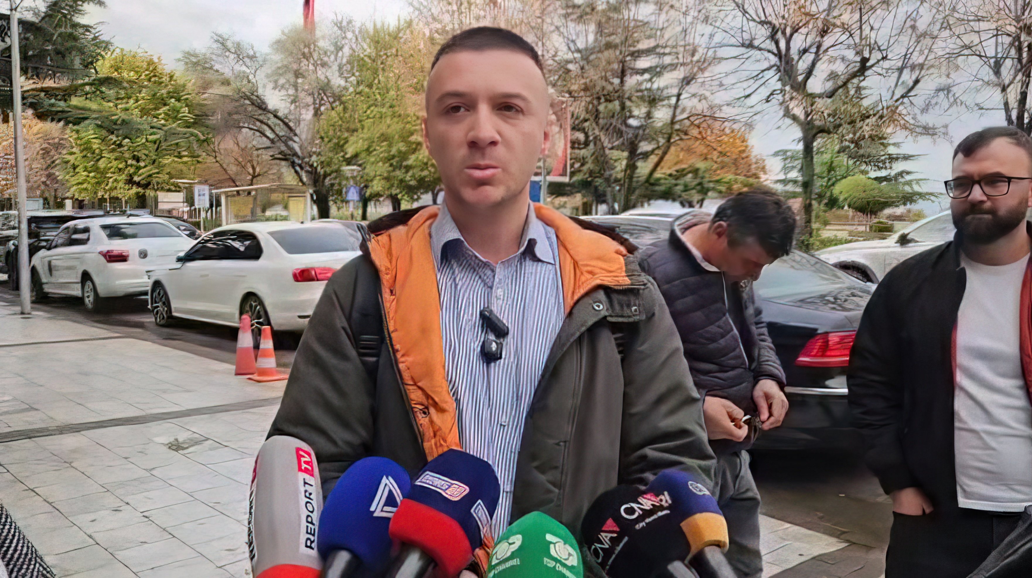 Qytetari që u konfliktua brenda këshillit bashkiak Pogradec  Kjo nuk mbyllet këtu 