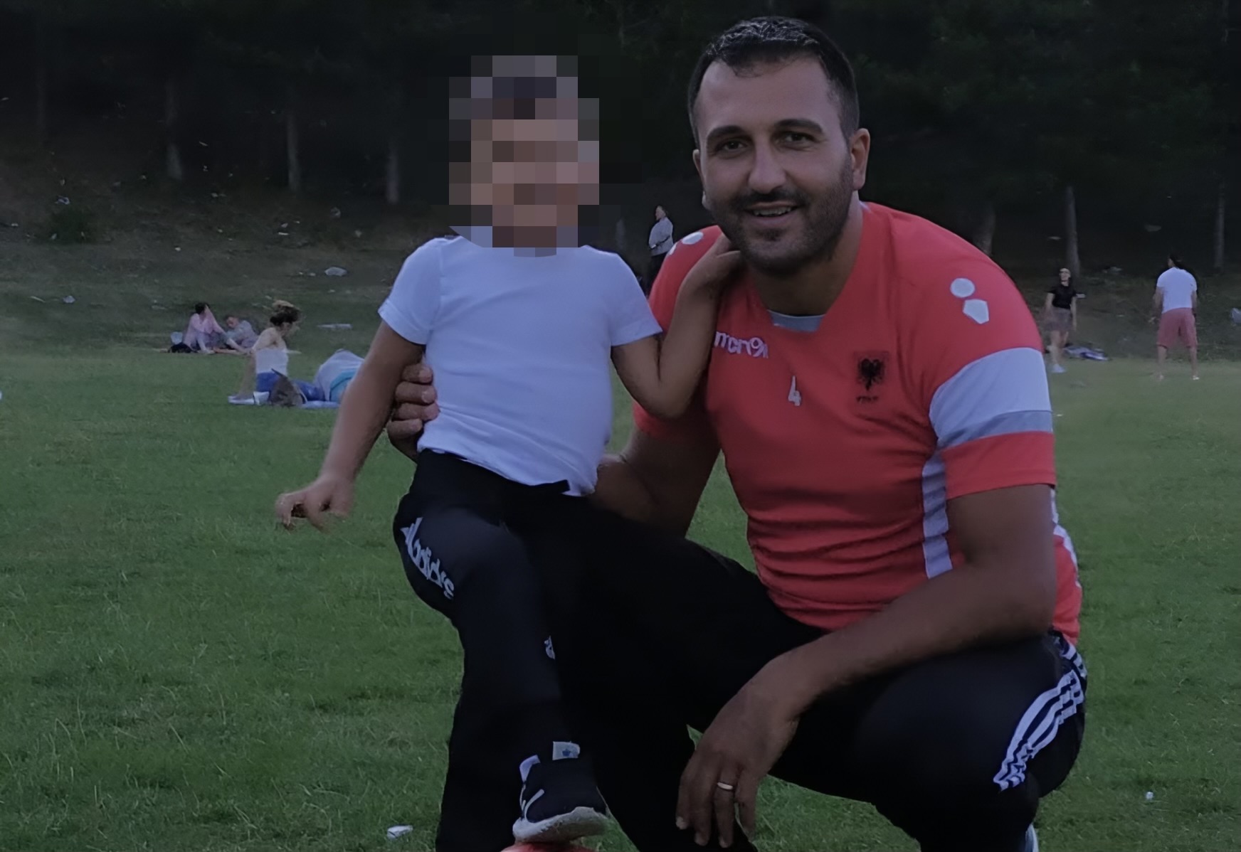 Po riparonte kabllot e internetit, 38-vjeçari bie në kontakt me energjinë dhe humb jetën