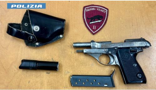 Shqiptari në Itali kapet në kamion me një “Beretta” në të brendshme