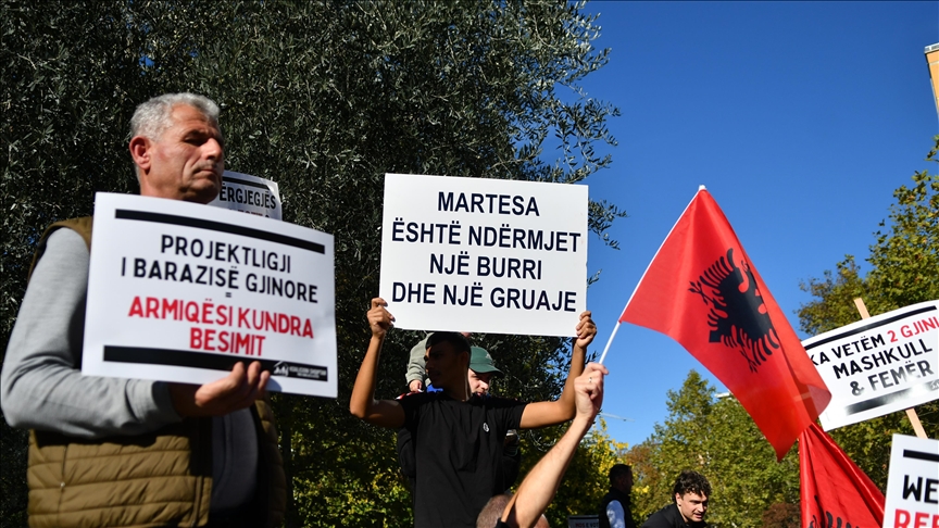 Sot mbahet protesta “Mos ma prek Familjen” pas miratimit të ligjit për barazinë gjinore