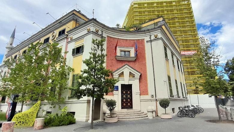 Emrat e zyrtarëve të Bashkisë Tiranë dhe përfaqësuesve të bizneseve që shpërdoruan detyrën
