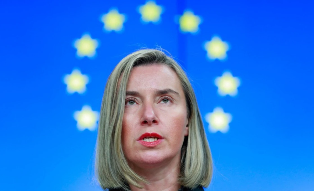  Pa master dhe pa përvojë akademike  në krye të Kolegjit të Europës   të tjera skandale për Mogherinin