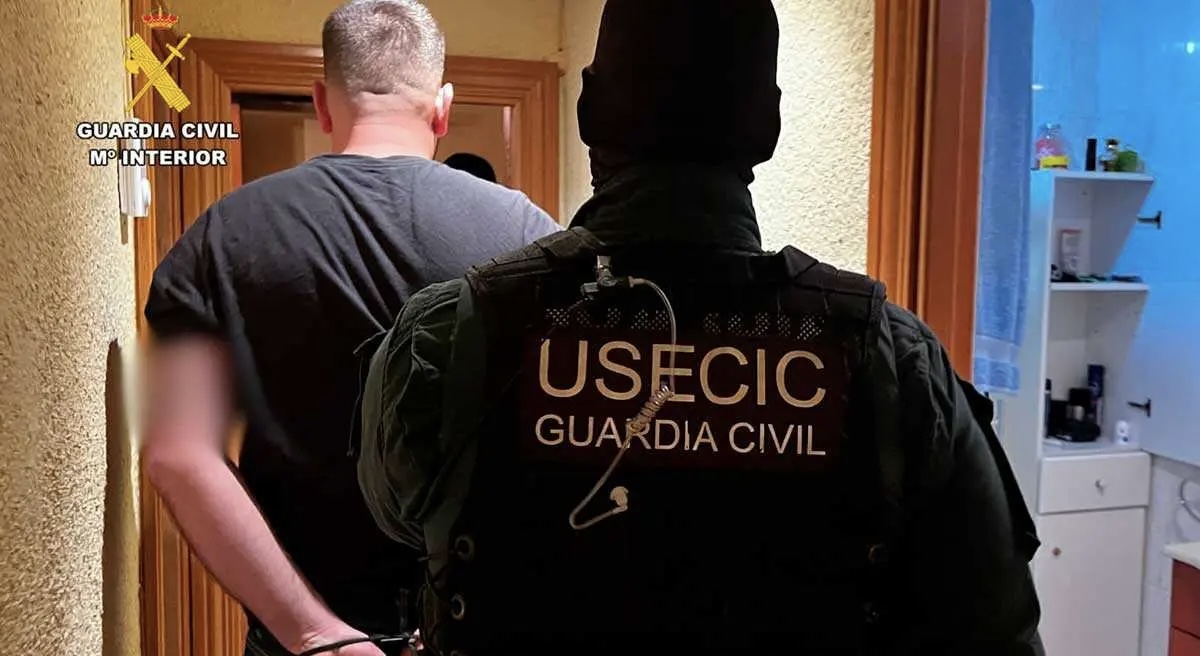 9 shqiptarë në pranga  2 000 bimë marihuanë sekuestruar në Zaragoza