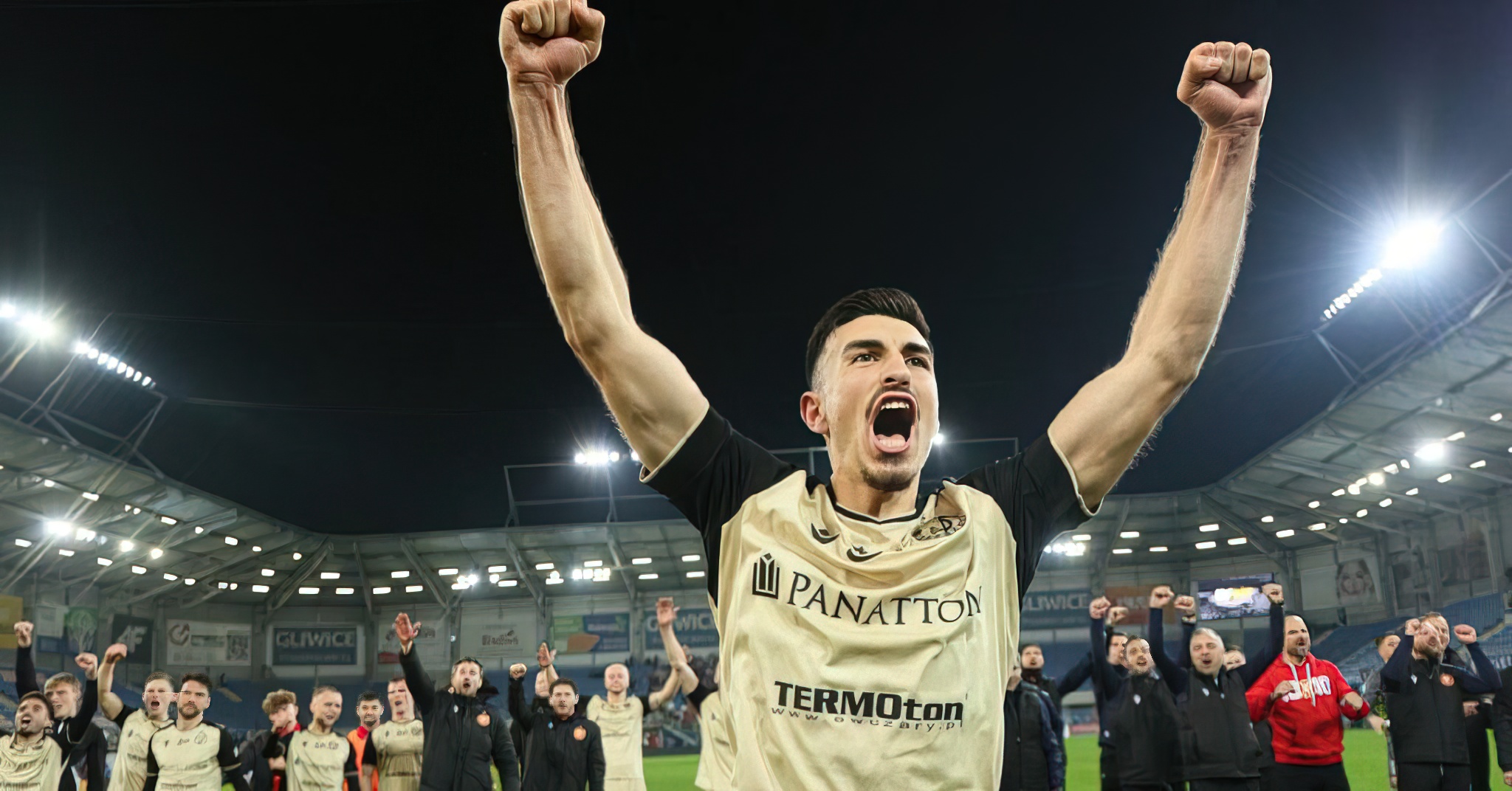 Julian Shehut i del emri në Greqi, ndiqet nga Panathinaikos